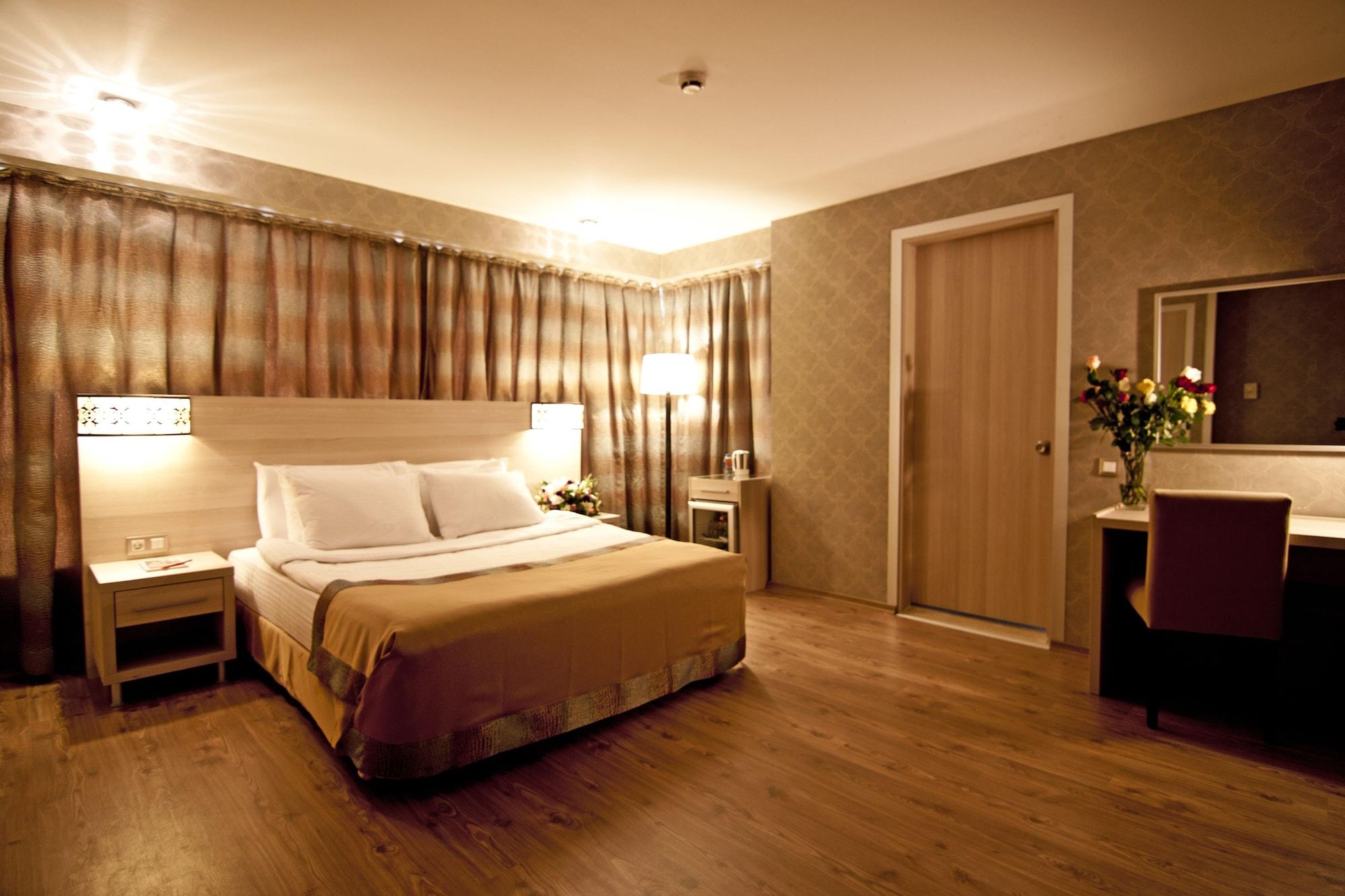 Ramada By Wyndham Ankara Hotel Exterior photo